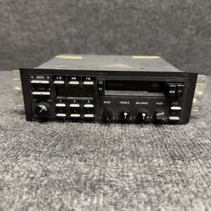 1987-1991 Ford Truck AM FM Cassette Radio F150 F250 Bronco OEM “Tested & Works”
